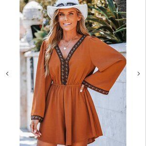 NWOT‎ Cupshe Boho Geo Print Mini Long Sleeve Romper Size Medium